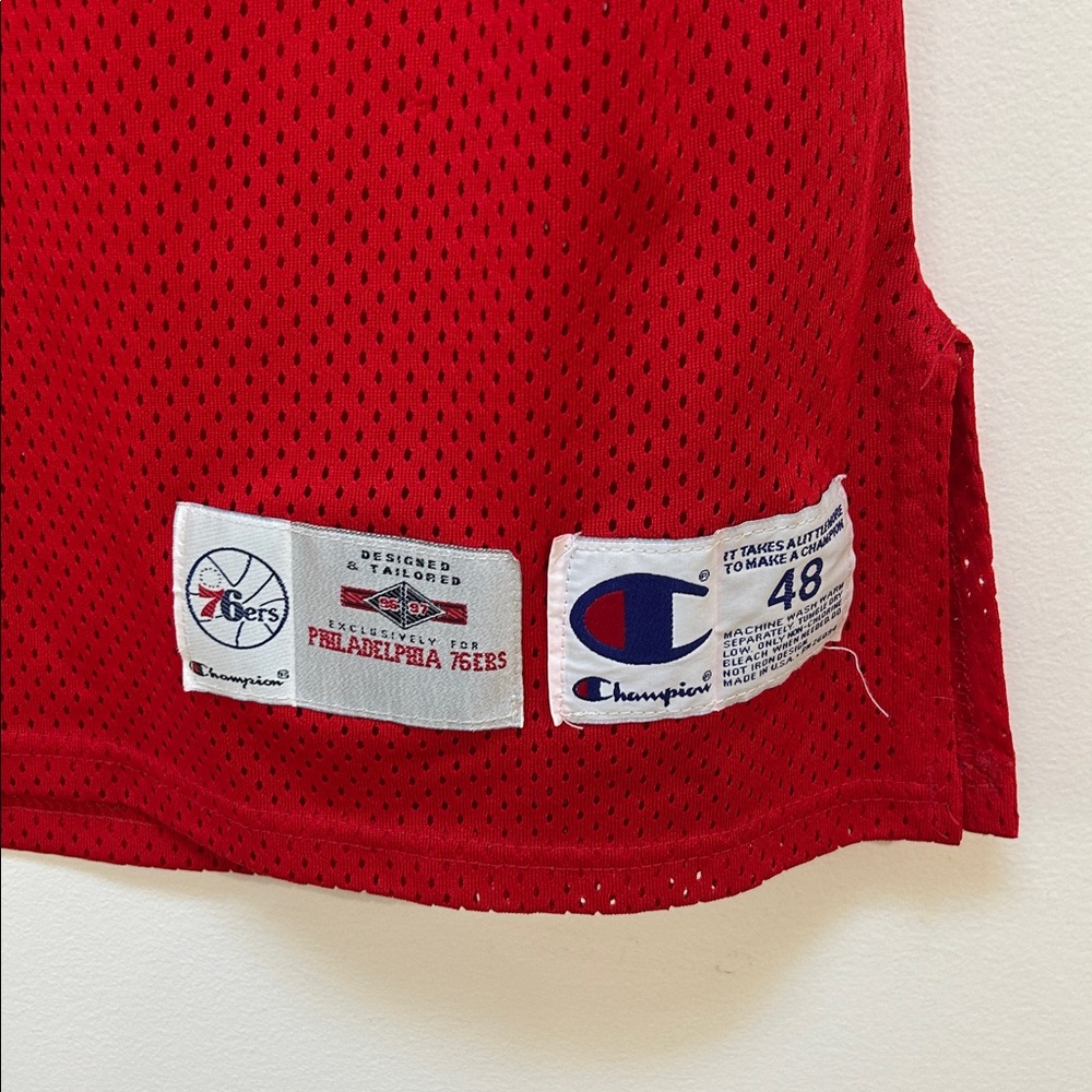 Champion Allen Iverson Philadelphia Sixers Jersey Red 76ers Size 48 NBA - Picture 2 of 4